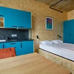 アパート Headline *