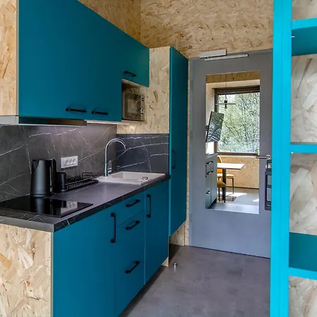 Apartman Headline *