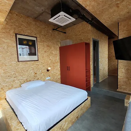 Lejlighed Headline *