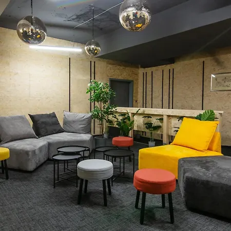 Apartament Headline *